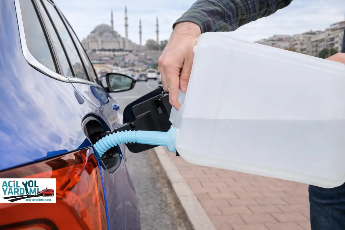 7/24 benzin getiren yol yardım istanbul acil yakıt getirme hizmeti yolda kalan araçlara hızlı destek
