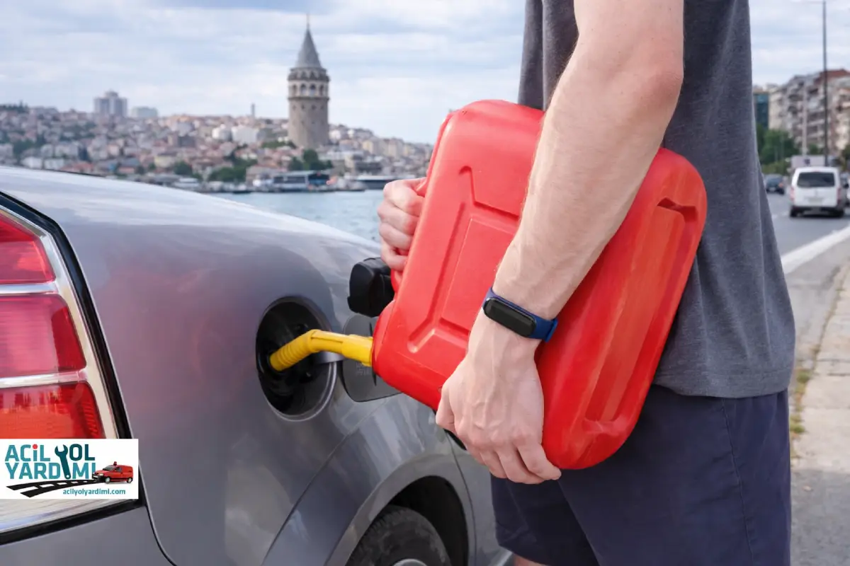 benzin getiren yol yardım istanbul 7/24 acil yakıt getirme hizmeti yolda kalan araçlara hızlı destek