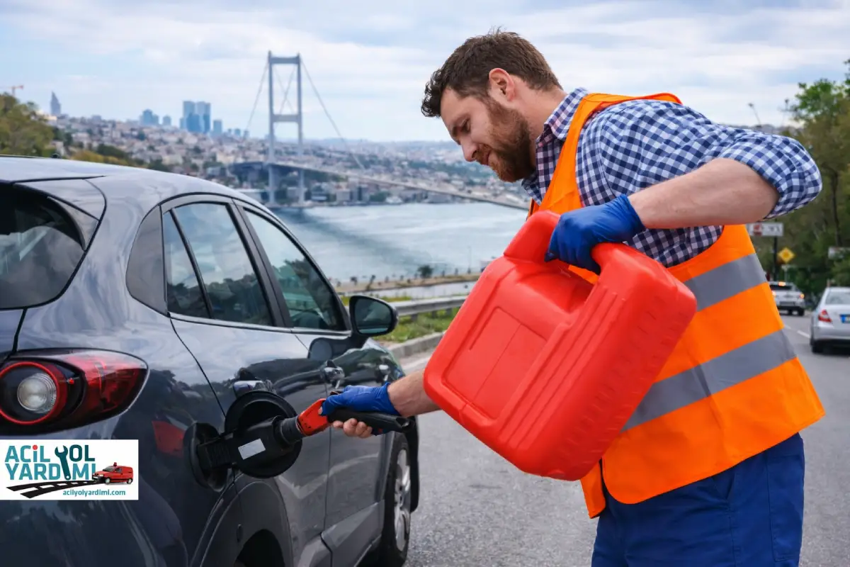 İstanbul yakıt getirme hizmeti 7/24 acil benzin dizel yakıt teslimi yolda kalan araçlara hızlı yakıt desteği